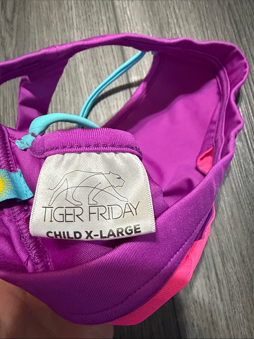 Tiger Friday sports bras - Picture 7 of 10